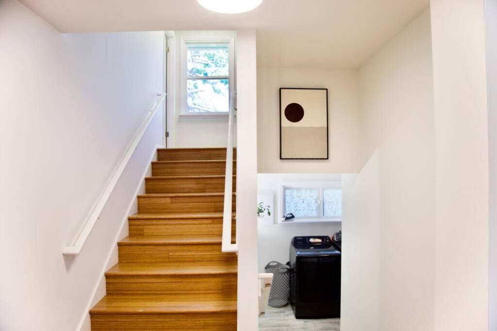 Private Seattle Getaway Home Near Lake Washington! Екстер'єр фото